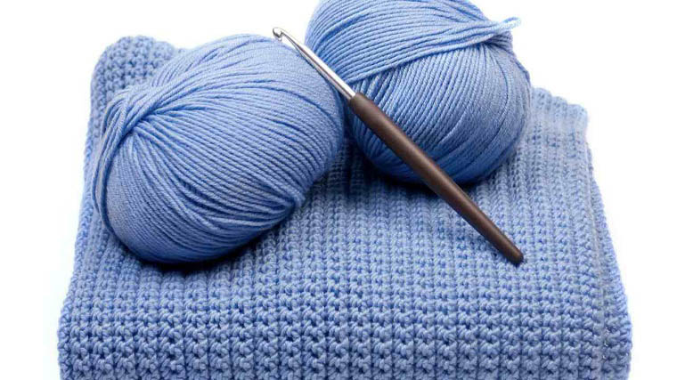 Vải len tưởng dày dặn nhưng thực chất lại mỏng nên cũng không được cho vào máy sấy