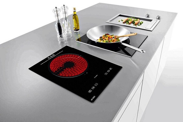 Nên mua bếp hồng ngoại đơn Halogen hay bếp sử dụng mâm nhiệt?