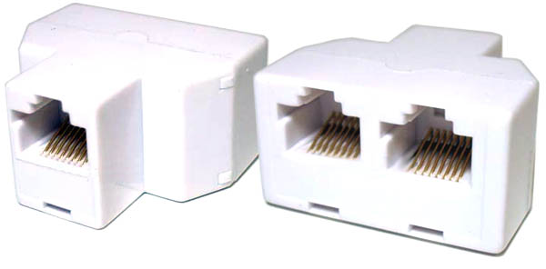 Ethernet splitter chia một kết nối Ethernet đơn lẻ thành hai kết nối riêng biệt