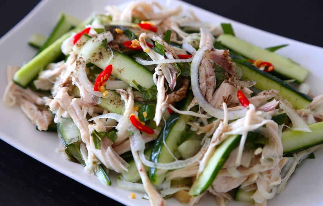 Nộm gà dưa chuột