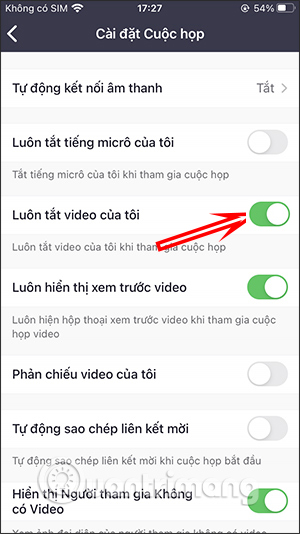 Hủy dùng camera