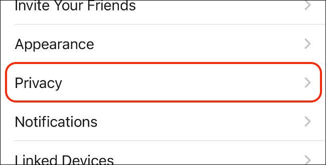 Nhấn vào “Privacy”