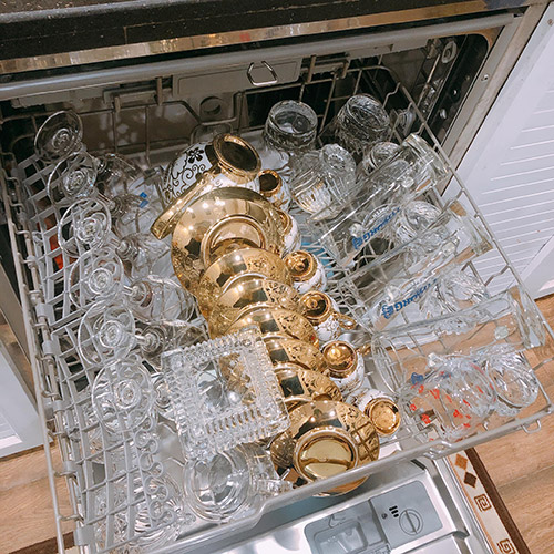 Cách xếp được nhiều bát trong máy rửa bát 3