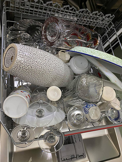 Cách xếp được nhiều bát trong máy rửa bát 5