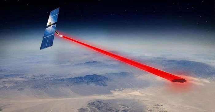 Pin Mặt Trời truyền điện từ vũ tru về Trái Đất