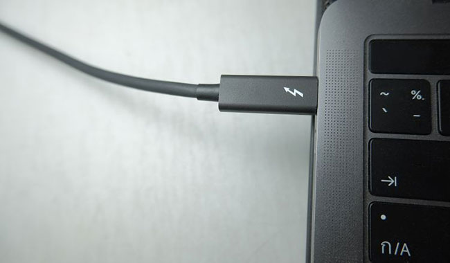 Thunderbolt 4 đơn giản hóa kết nối và khả năng tương thích cho người dùng