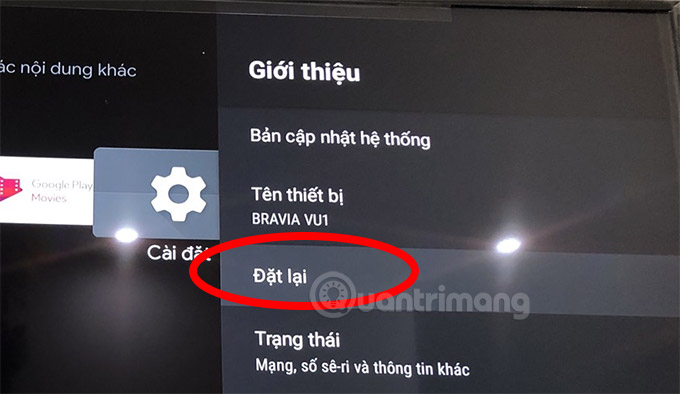 Chọn Đặt lại để reset tivi