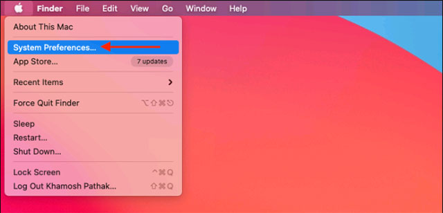 Bấm vào “System Preferences”