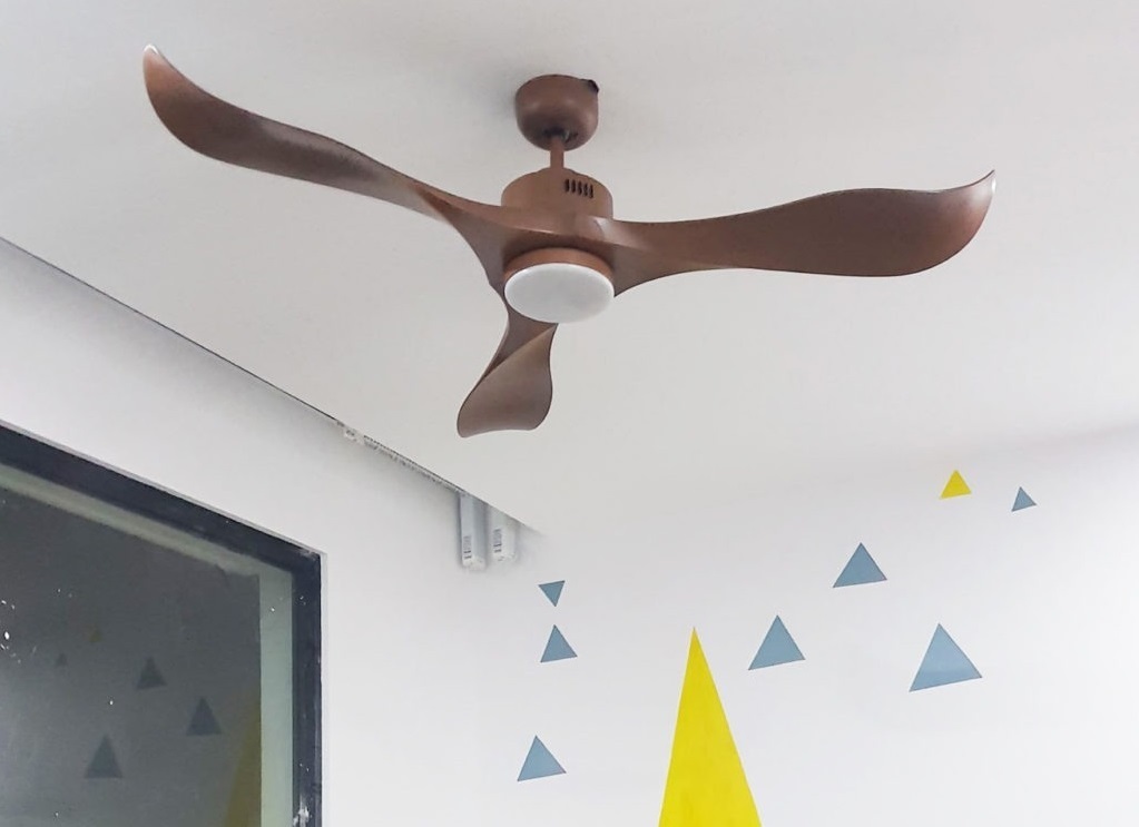 Quạt trần có tốn điện không