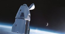 Nhà vệ sinh trên tàu SpaceX nằm trong lồng kính, view 360 độ nhìn ra không gian