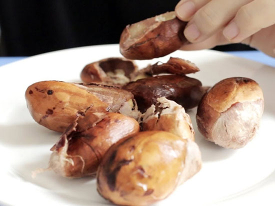 Hạt sầu riêng luộc