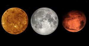 Mặt Trăng, sao Kim, sao Hỏa sẽ nằm trên một đường thẳng vào tối nay, 12/7, có thể quan sát bằng mắt thường