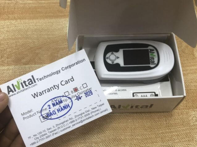 Máy đo oxy trong máu SPO2 Alvital AT101