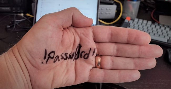 Chuyên gia Anh khuyến khích mọi người nên đặt mật khẩu với 3 từ ngẫu nhiên.