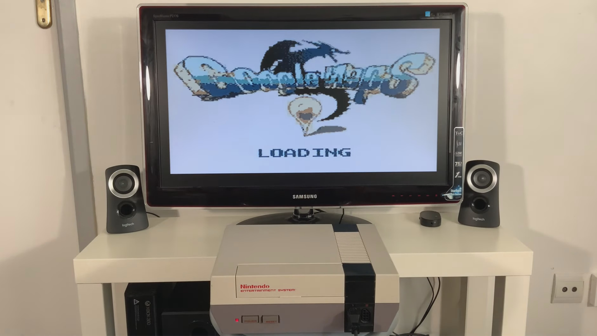 Youtuber ciciplusplus đã đưa Google Maps lên NES.