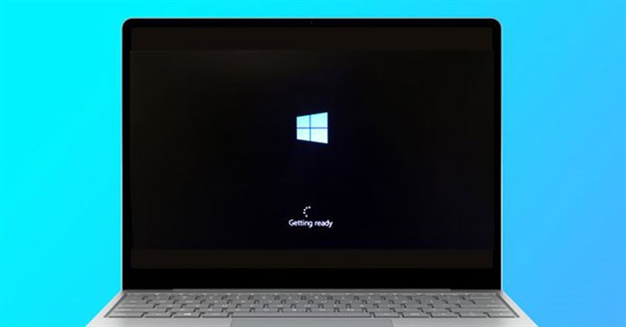 7 cách khắc phục lỗi “Getting Windows Ready” trên Windows 10