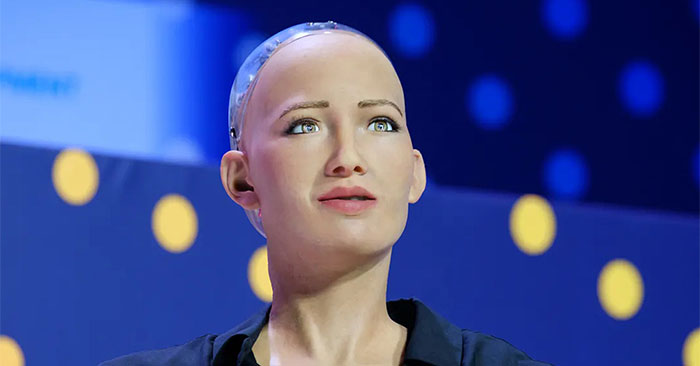 Robot Sophia nổi tiếng với tuyên bố “huỷ diệt loài người”.