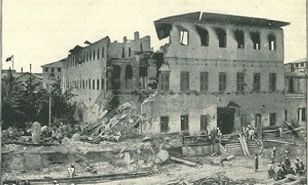 Trận chiến giữa Anh và Zanzibar diễn ra vào ngày 27/8/1896