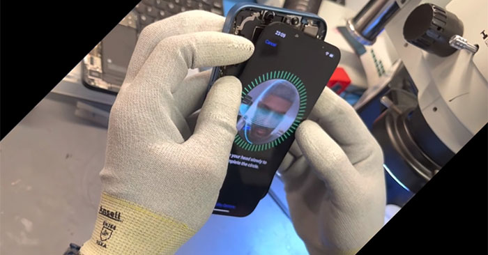 Thay màn hình iPhone 13