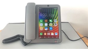 Cận cảnh KT8001, chiếc điện thoại bàn thông minh chạy Android