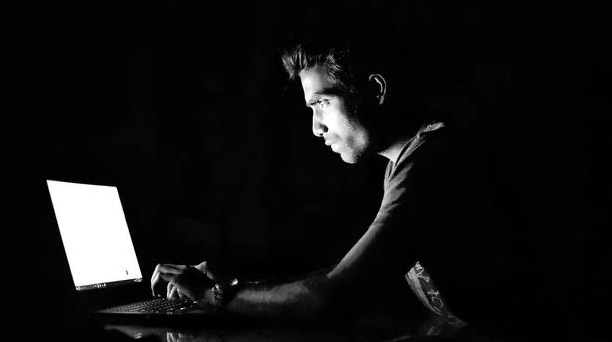 Có nhiều lý do để hacker tiến hành các cuộc tấn công