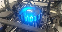 Intel ra mắt tản nhiệt mới trông như cái bếp gas, mát máy nhưng mà nóng mắt