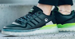 Microsoft và Adidas trình làng mẫu sneaker phiên bản kỷ niệm 20 năm ra mắt Xbox