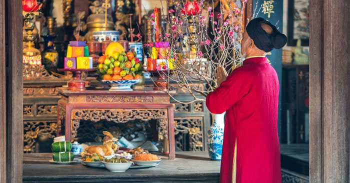 Cúng giao thừa 
