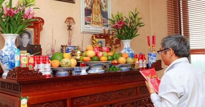 Hoa quả thắp hương
