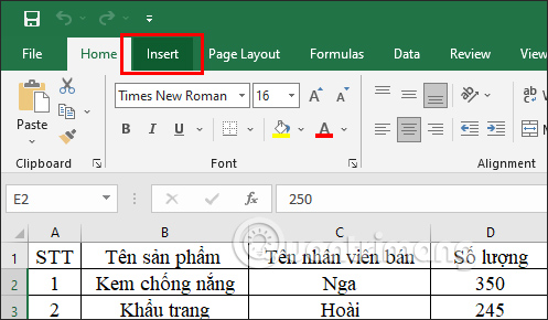 Nhấn Insert trong Excel