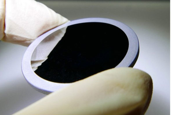 Công nghệ đúc thấu kính hồng ngoại xa