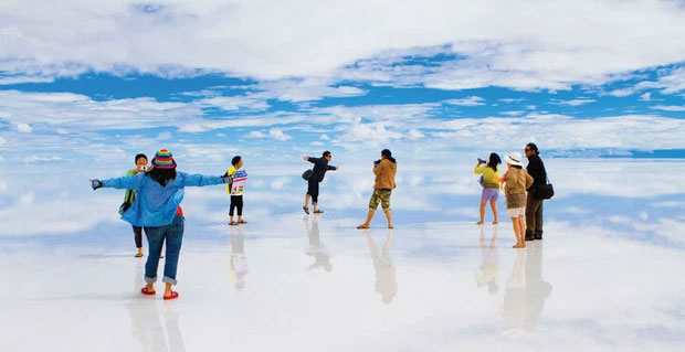 Cánh đồng muối Salar de Uyuni 
