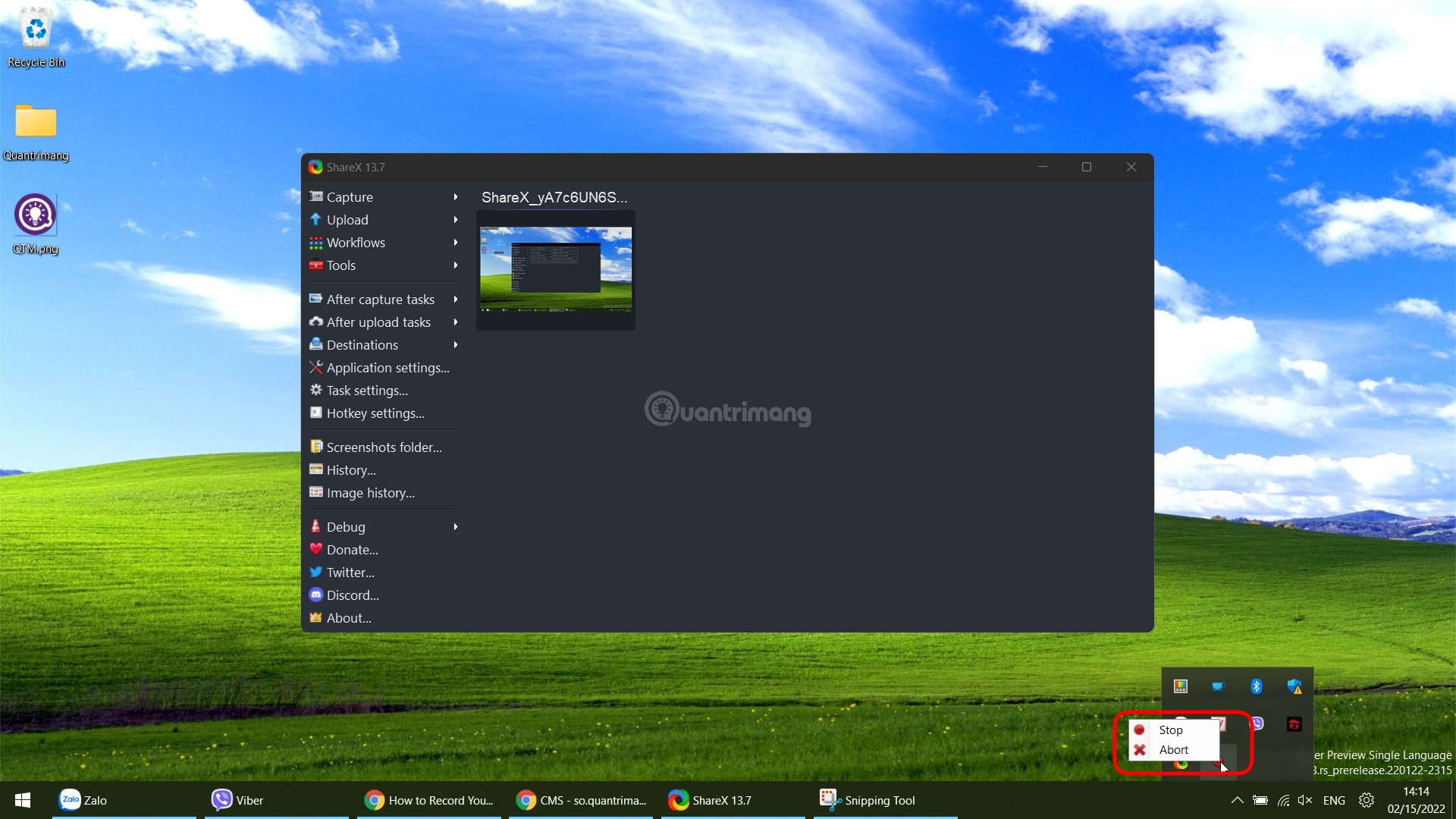 Nhấn Stop để dừng, Abort để dừng và xóa bỏ luôn video vừa quay