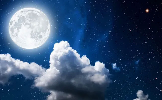 Những vệt đen trên Mặt Trăng nhìn thấy bằng mắt thường là cái gì?