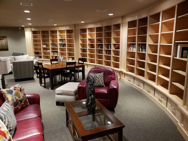 Thư viện và lớp học…