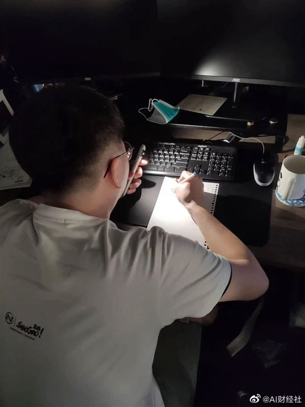 Viết code bằng giấy bút