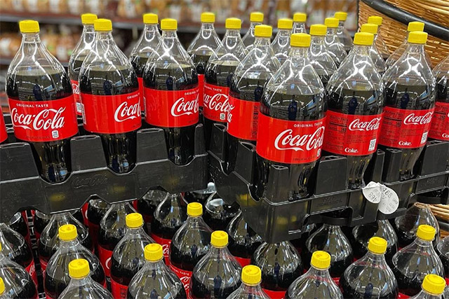 nắp chai coca màu vàng