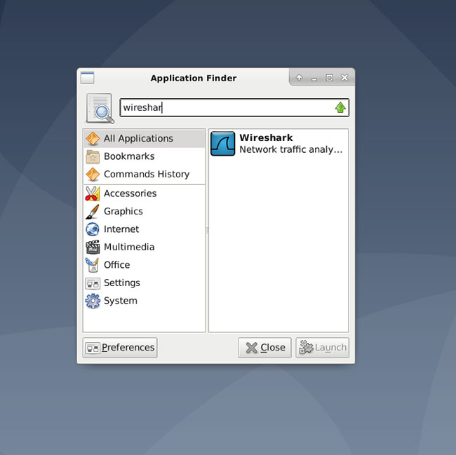 Mở Wireshark từ menu của môi trường desktop