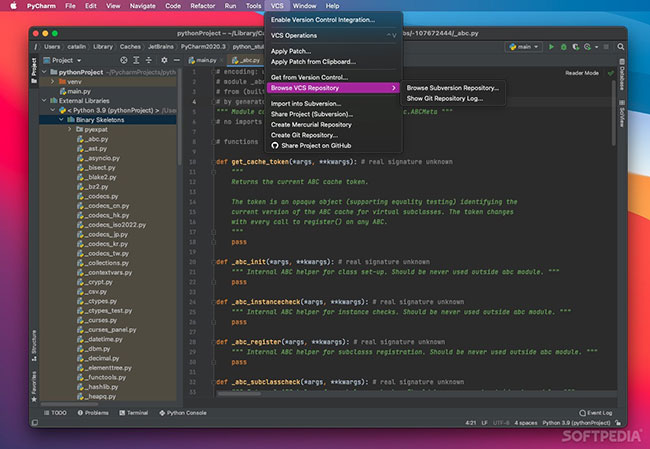 PyCharm hỗ trợ viết code thông minh