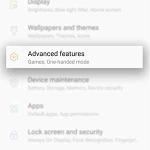 Vào Settings > Advanced features