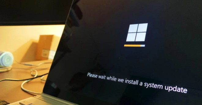 Microsoft ra mắt dịch vụ Windows Autopatch, giảm gánh nặng về cập nhật Windows cho doanh nghiệp