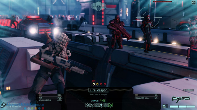 Bạn có thể ẩn nấp để phục kích các cuộc tuần tra của đối phương, thu thập thiết bị, hiện vật quý giá của kẻ thù.