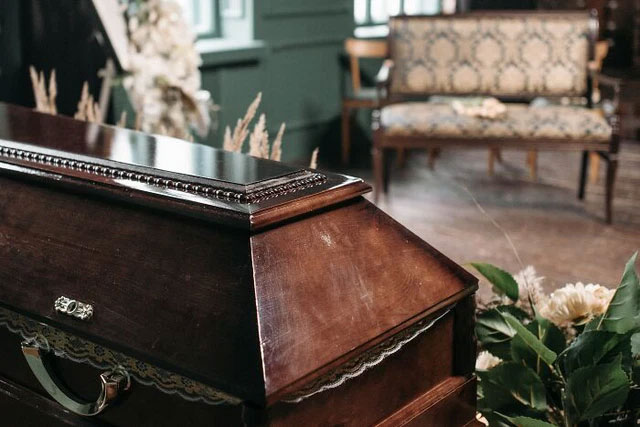 Người mới chết có thể ợ hơi khá nhiều vì khí tích tụ trong cơ thể.