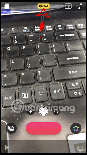 Bật phụ đề chèn vào video