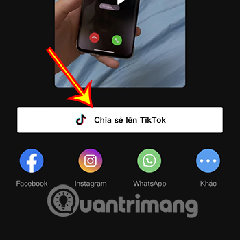Ấn nút Chia sẻ lên TikTok để tiến hành đăng