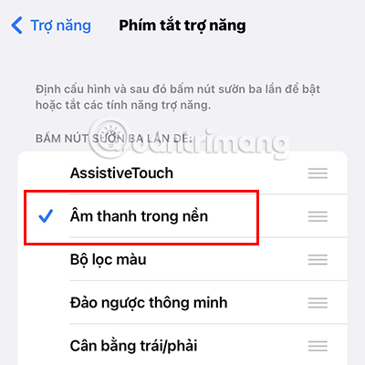 Ấn vào Âm thanh trong nền để kích hoạt tính năng này.