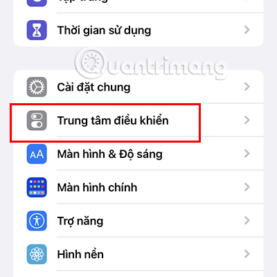 Vào phần Trung tâm điều khiển của mục Cài đặt.