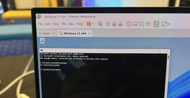 Hacker Việt đại náo Pwn2Own 2022 tổ chức ở Canada, nhiều lần "xuyên thủng" Windows 11 của Microsoft