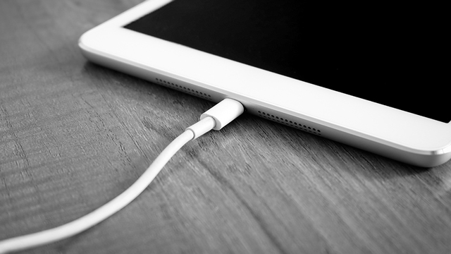 Taking longer to fully charge iPad than usual is a sign of battery life