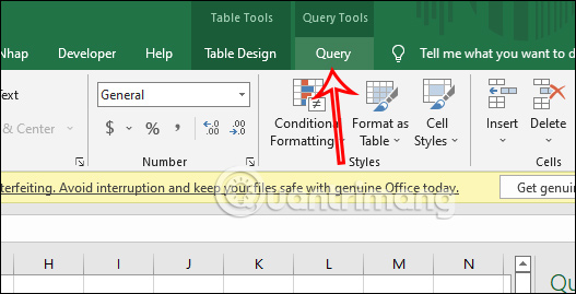 Nhấp vào Truy vấn trong Excel